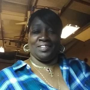 Meet your Posher, Earlene